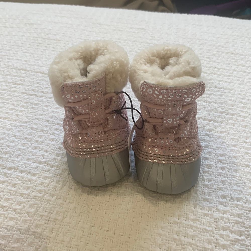 NWT baby Sorel Boots